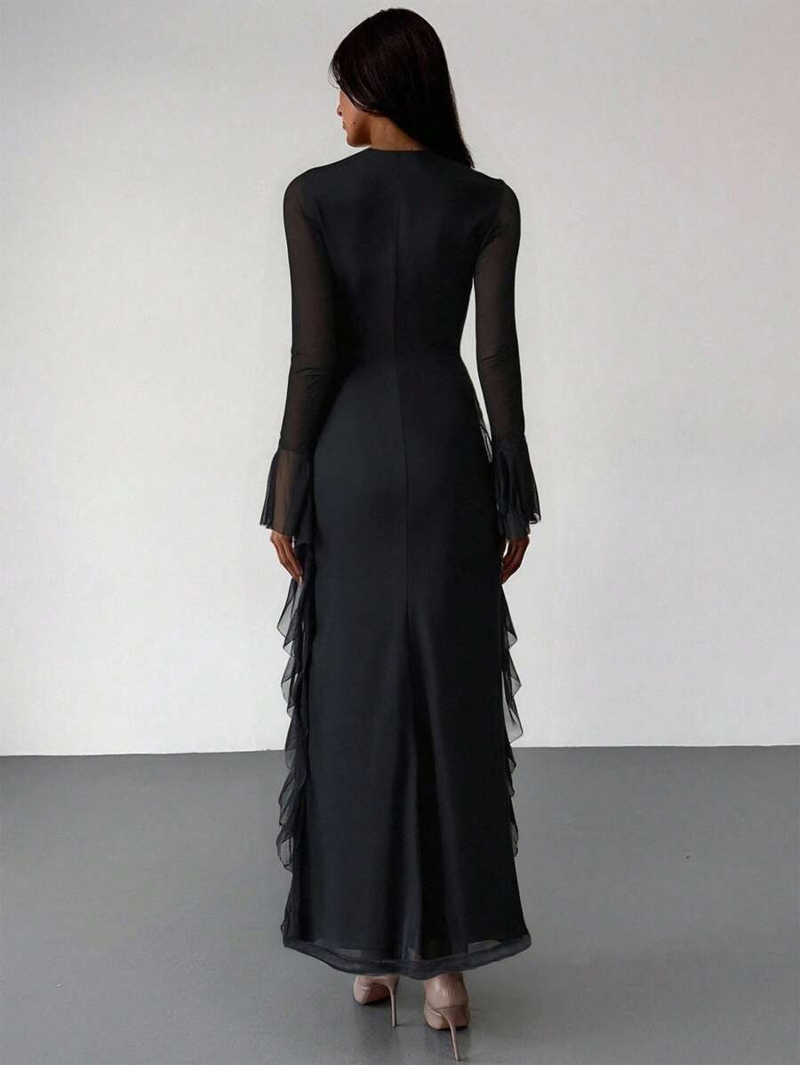 SHEIN Aloruh فستان اسود بقصة رقبة عميقة