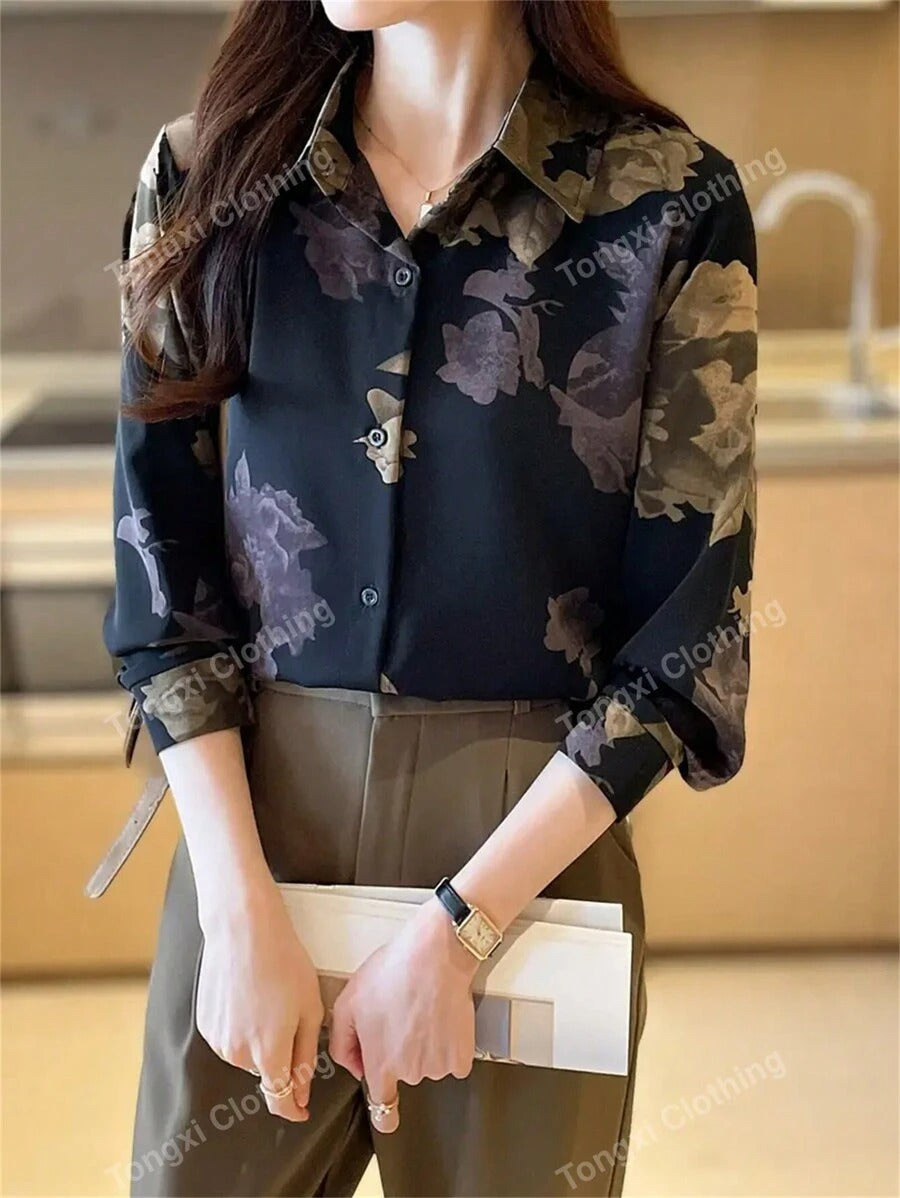 SHEIN بلوزة نسائية بطبعة زهور وأكمام طويلة بتصميم كاجوال