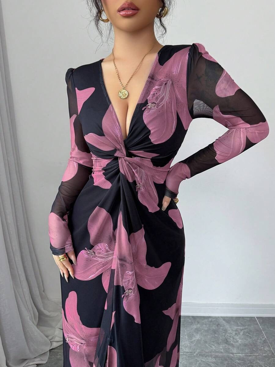 SHEIN Rafferiza فستان وردي بطبعات زهور وخصر مفتوح