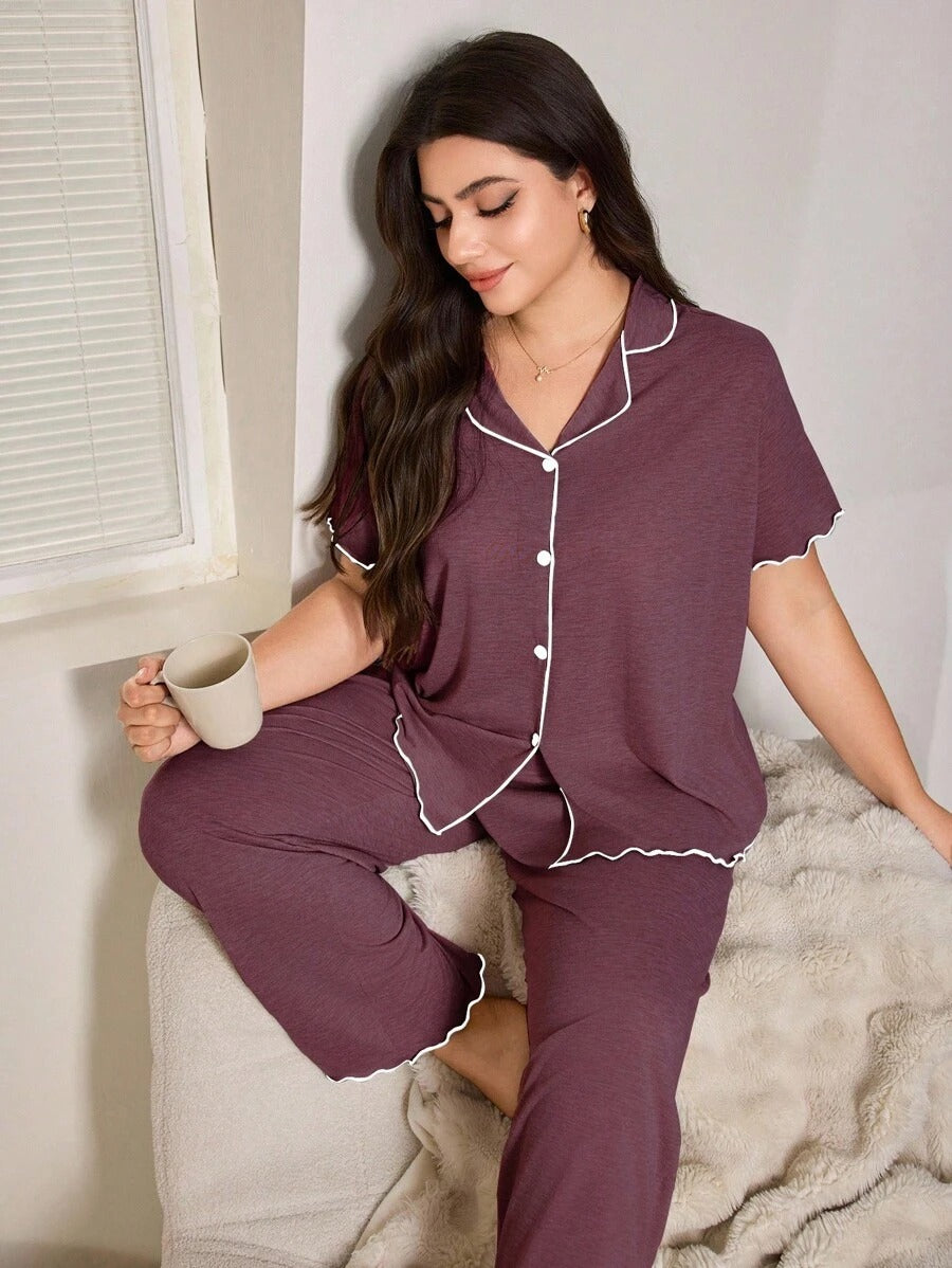 SHEIN طقم صيفي كاجوال بمقاس كبير مع تطريز دانتيل ناعم