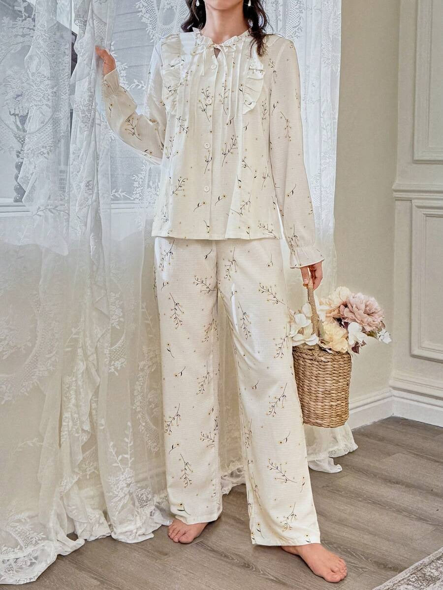 SHEIN CottageSlumber طقم بيجامة بلون مشمشي مع ربطة عنق
