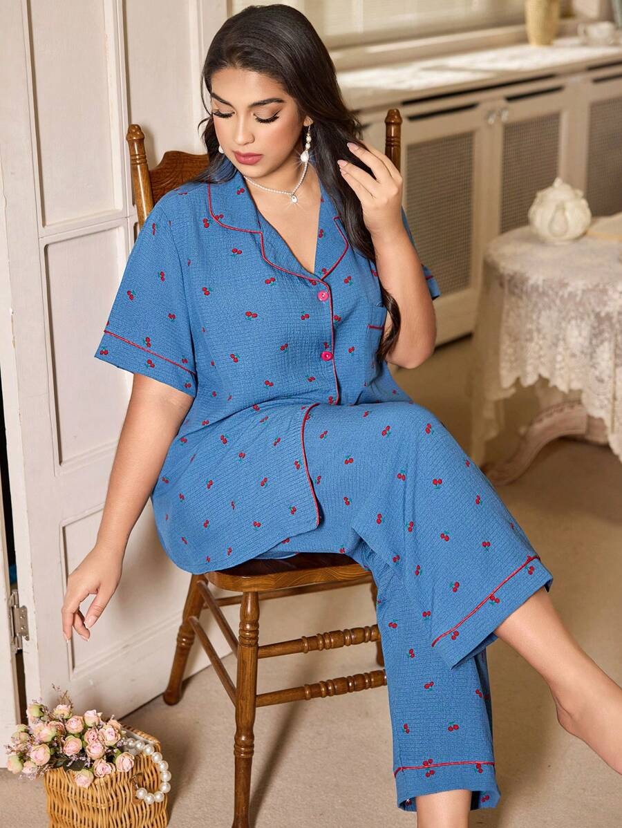 SHEIN طقم بيجامة بطبعة كرز