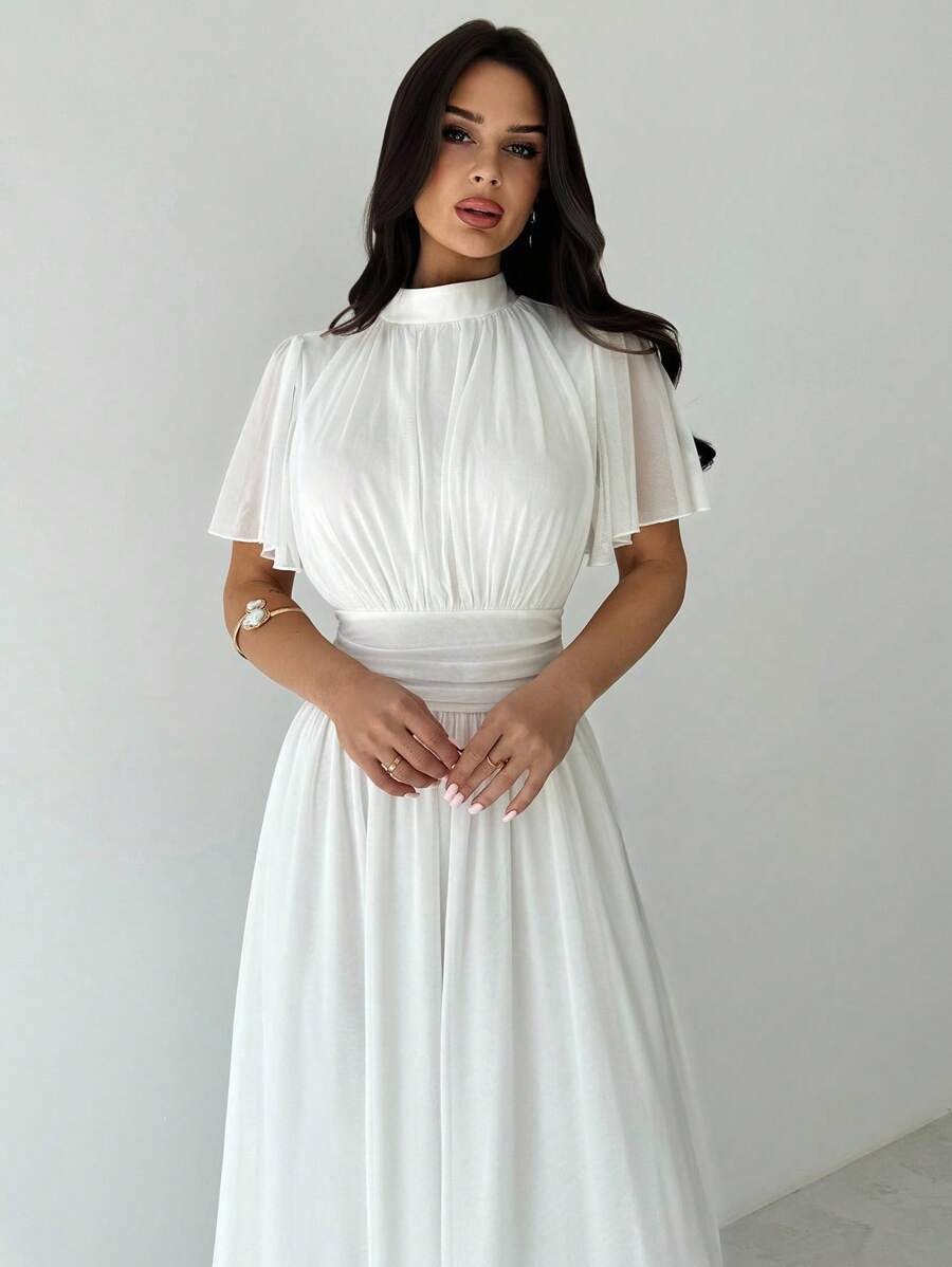 SHEIN Firerie فستان أبيض ناعم واسع و أنيق