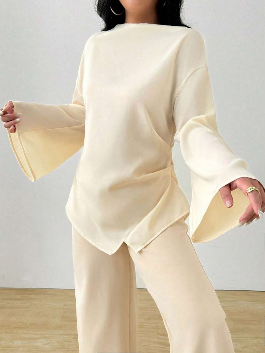 SHEIN INAWLY بلوزة ناعمة بطول مميز وقصة أنثوية