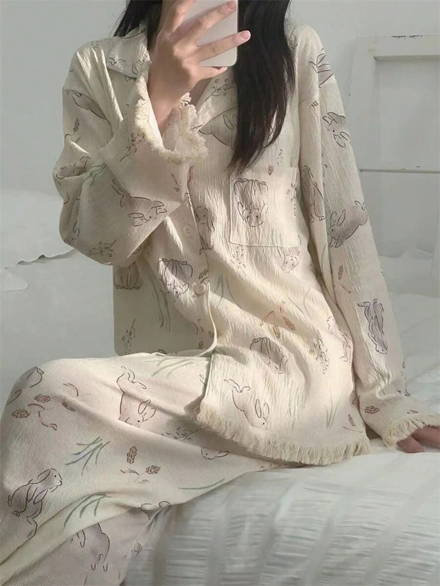 SHEIN طقم بيجامة مشمشي بطباعة أرنب وشراريب