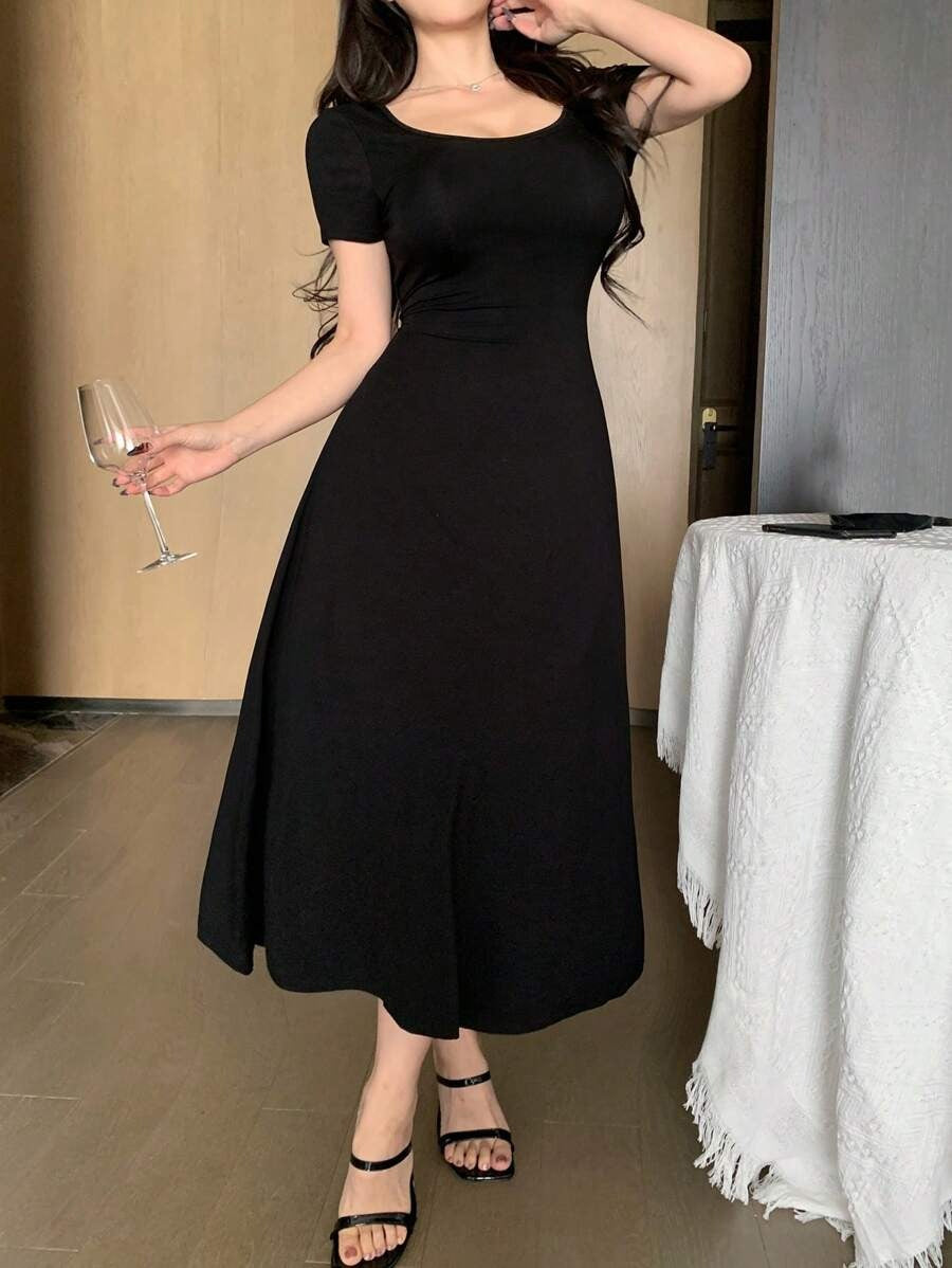 SHEIN فستان ميدي أسود بظهر مفتوح