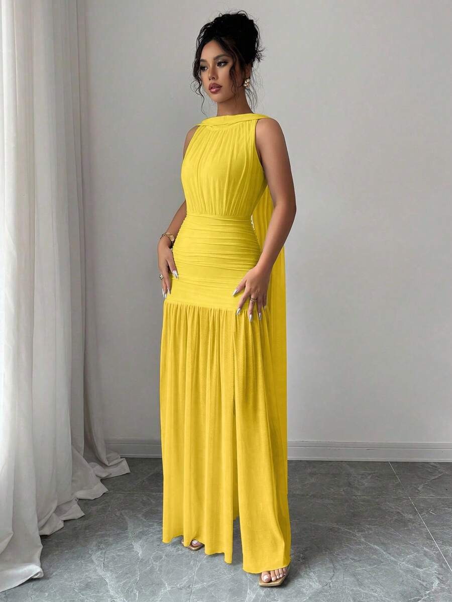 SHEIN Elenzga فستان اصفر بدون أكمام وظهر مكشوف