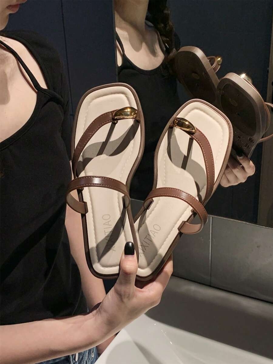 SHEIN XIXITIAO نعال صيفية بلون بني