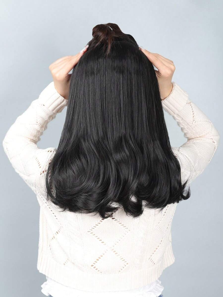 SHEIN وصلة شعر مجعد قصيرة بمشبك