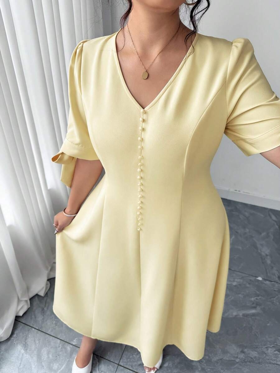 SHEIN Elenzga فستان أصفر أنيق