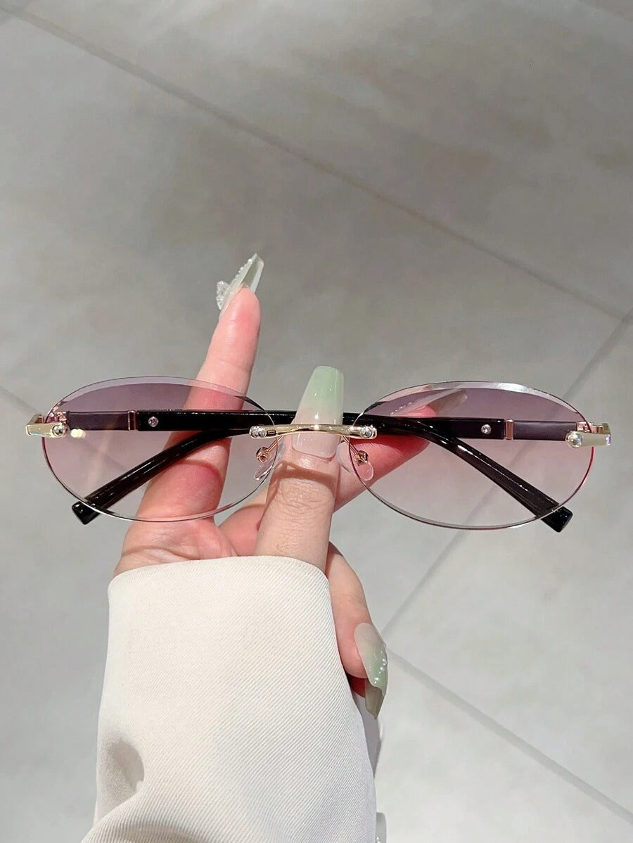 SHEIN نظارة نسائية بيضاوية