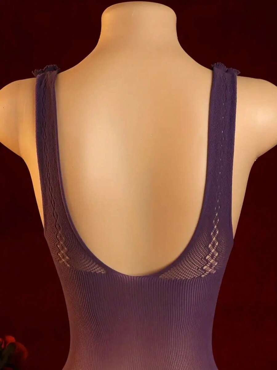 SHEIN جمبسوت شفاف بنعومة الحرير وقصة جريئة