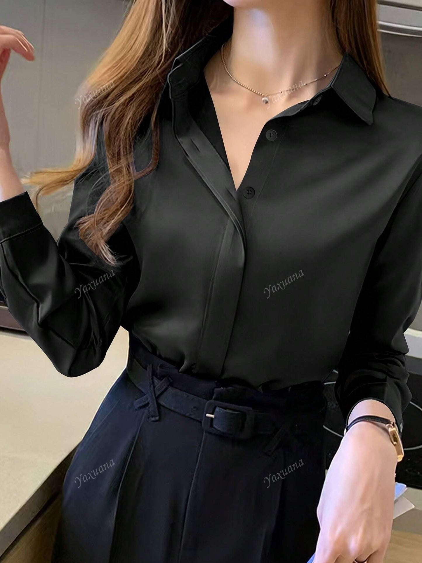 SHEIN بلوزة نسائية أنيقة باللون الأسود