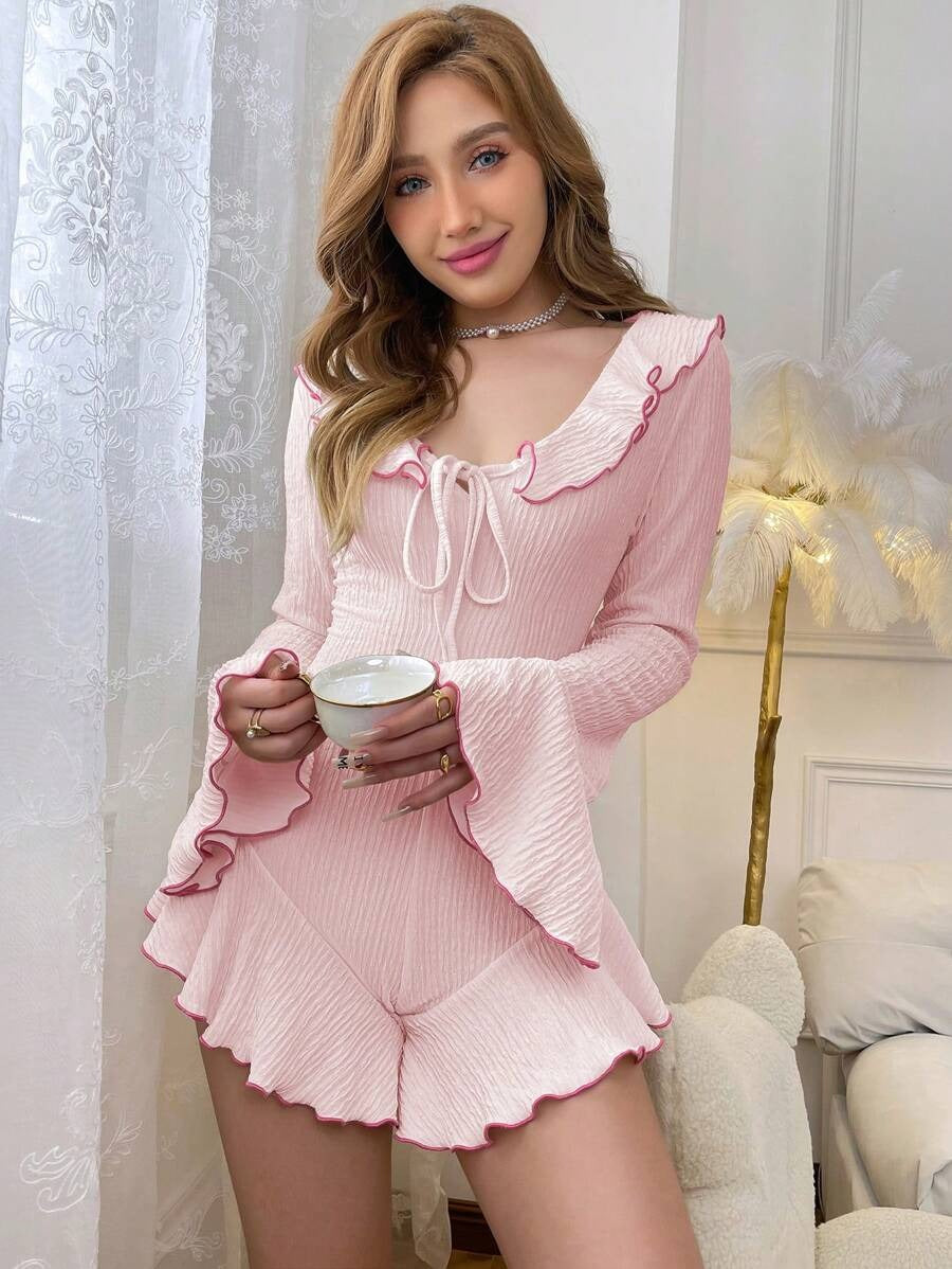 SHEIN رومبير وردي دانتيل بأكمام واسعة وتفاصيل كشكشة
