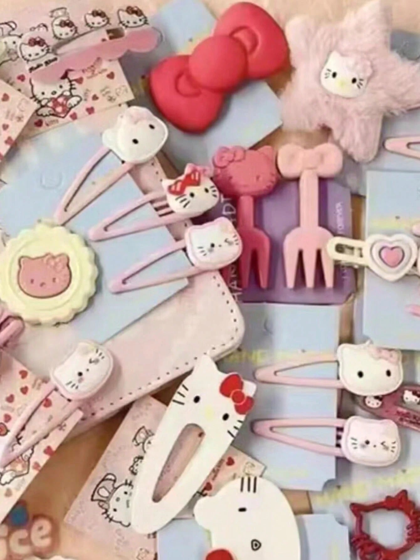 SHEIN Sanrio دبابيس شعر هالو كيتي كرتونية للنساء والفتيات