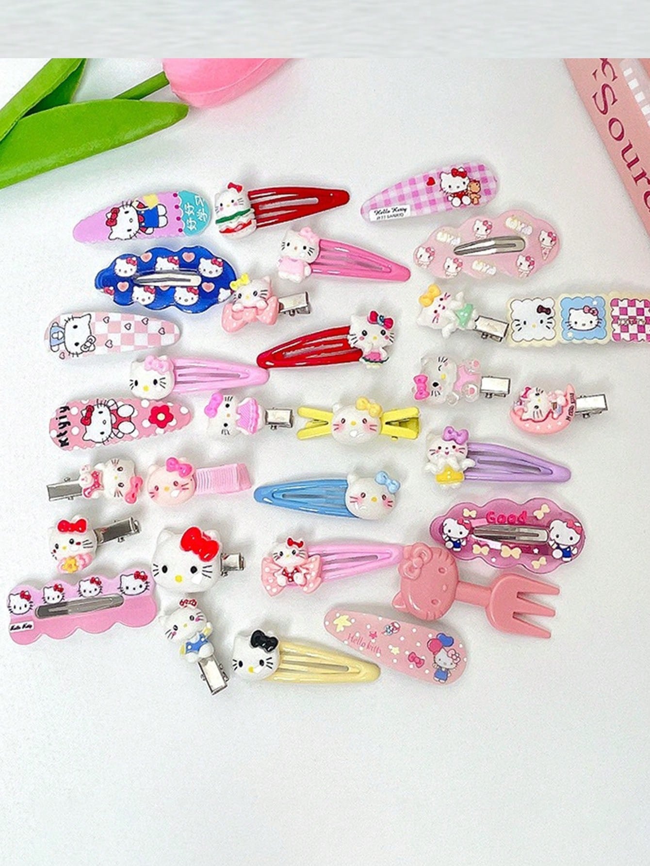 SHEIN Sanrio دبابيس شعر هالو كيتي كرتونية للنساء والفتيات