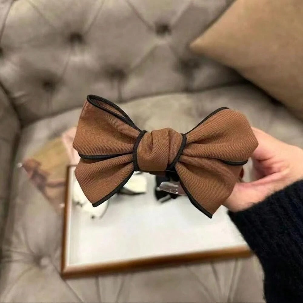 SHEIN مشبك شعر بفيونكة قماش كبيرة