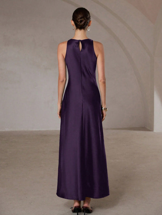 SHEIN Aveloria Modichic فستان ساتان غير متماثل بدون أكمام