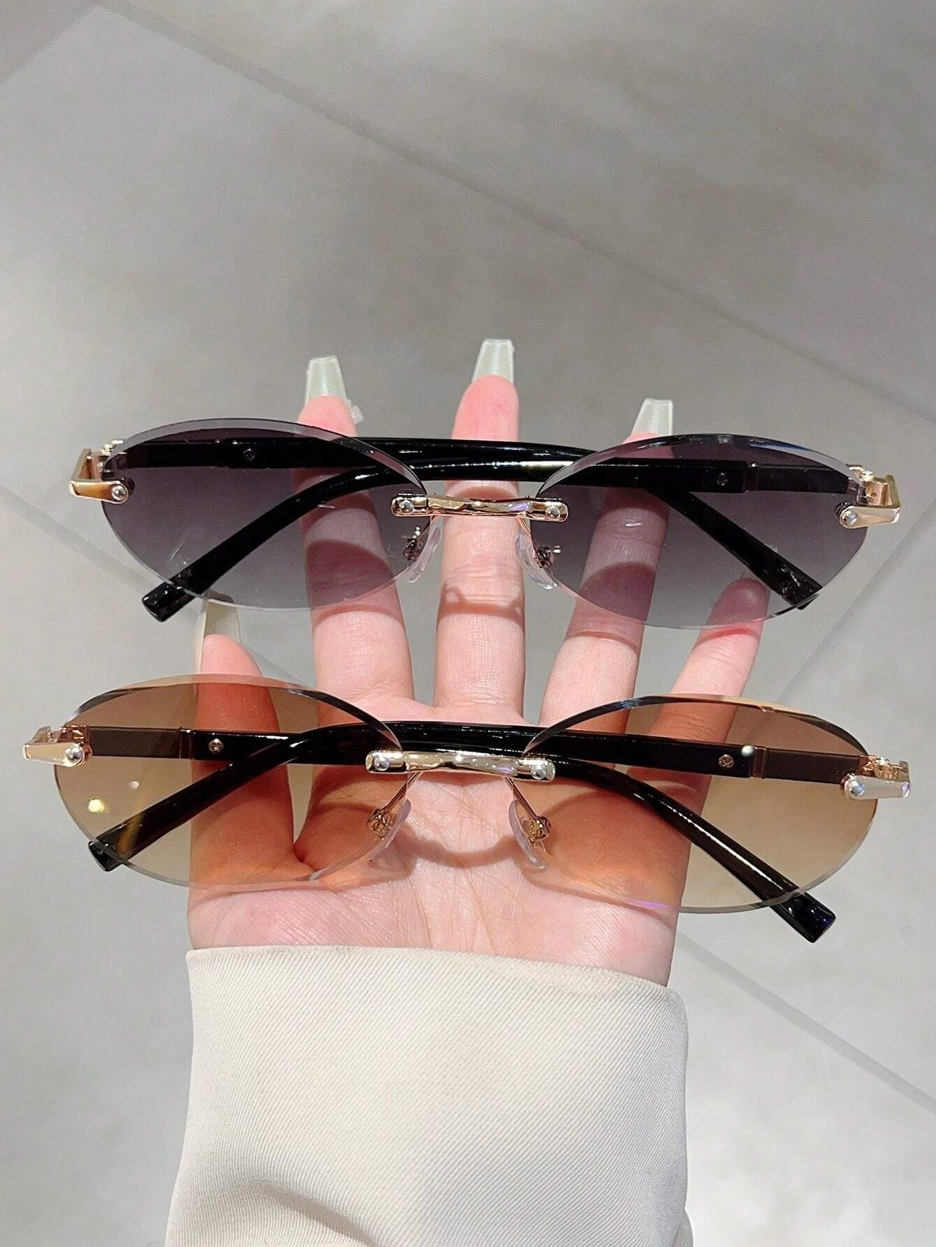 SHEIN نظارة نسائية بيضاوية