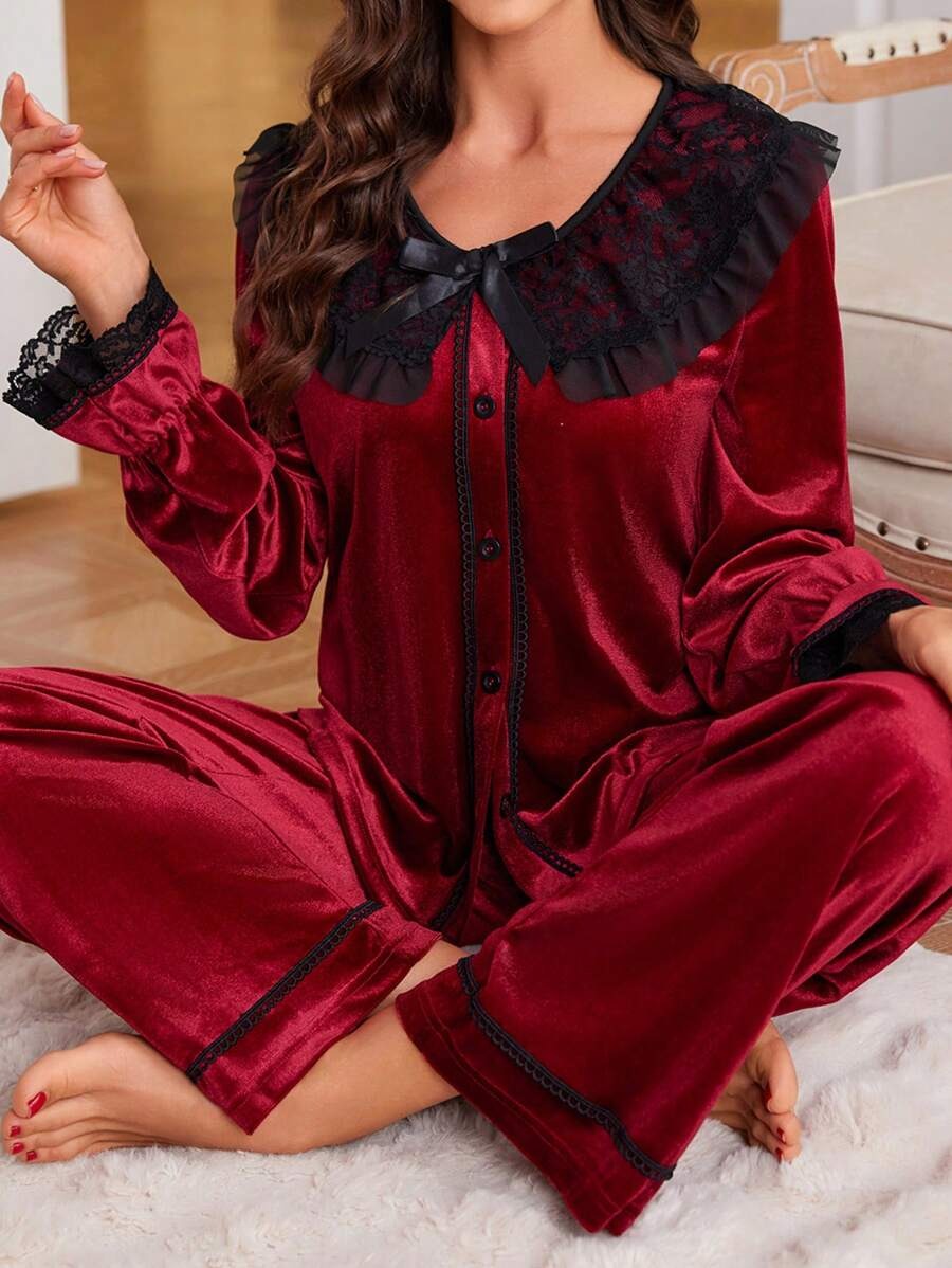 SHEIN PalaceNights طقم بيجاما نسائي بلون أحمر