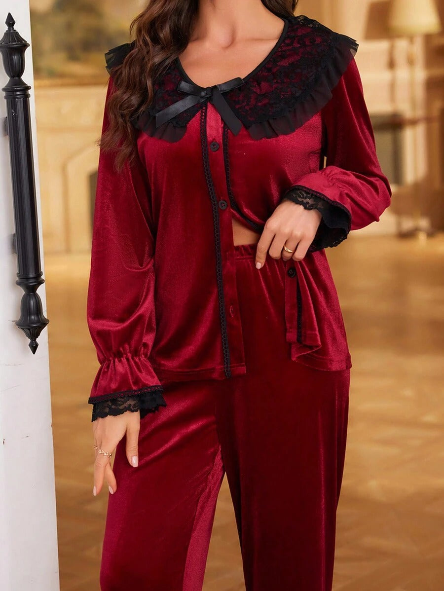 SHEIN PalaceNights طقم بيجاما نسائي بلون أحمر
