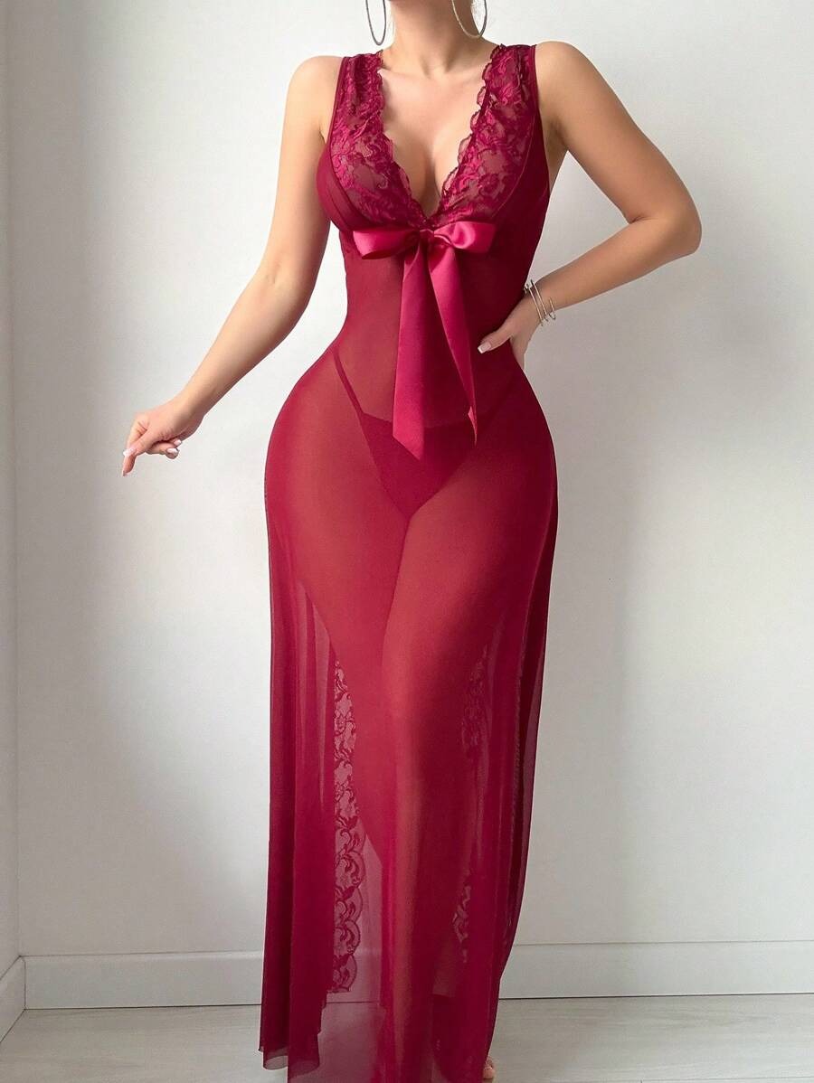 SHEIN طقم مثير من قطعتين، مصنوع من الدانتيل والشبك الشفاف لون عنابي