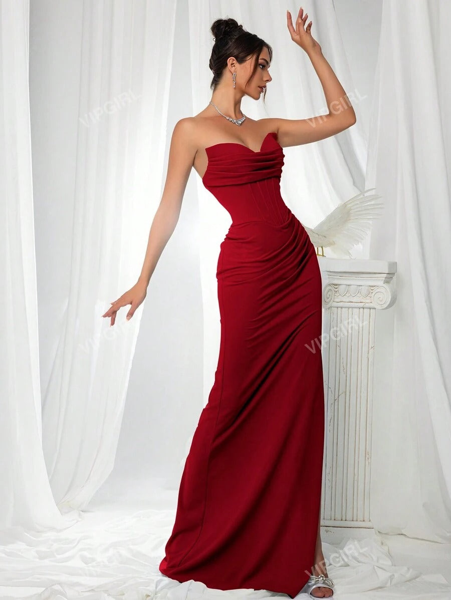 SHEIN VIPGIRL فستان أحمر طويل بدون حمالات