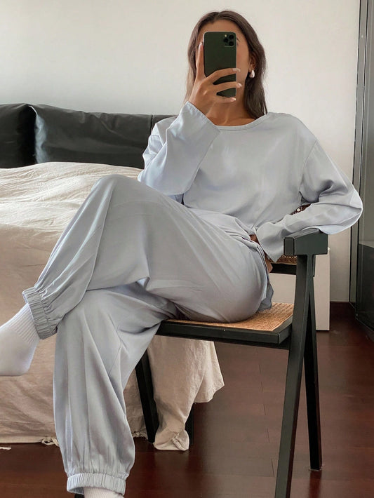 SHEIN DAZY بدلة نوم ساتان نسائية بلون أحادي