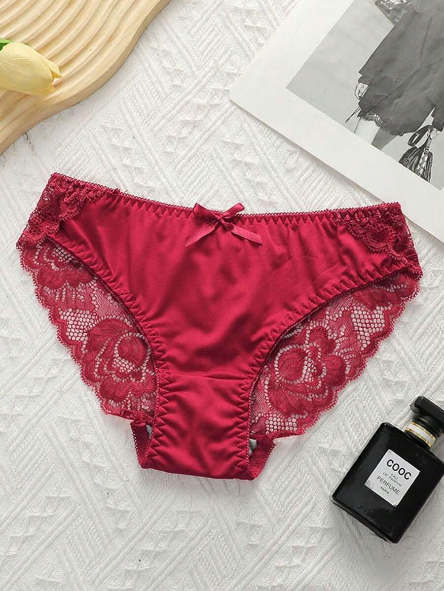 SHEIN طقمين من الملابس الداخلية النسائية بدانتيل أنيق