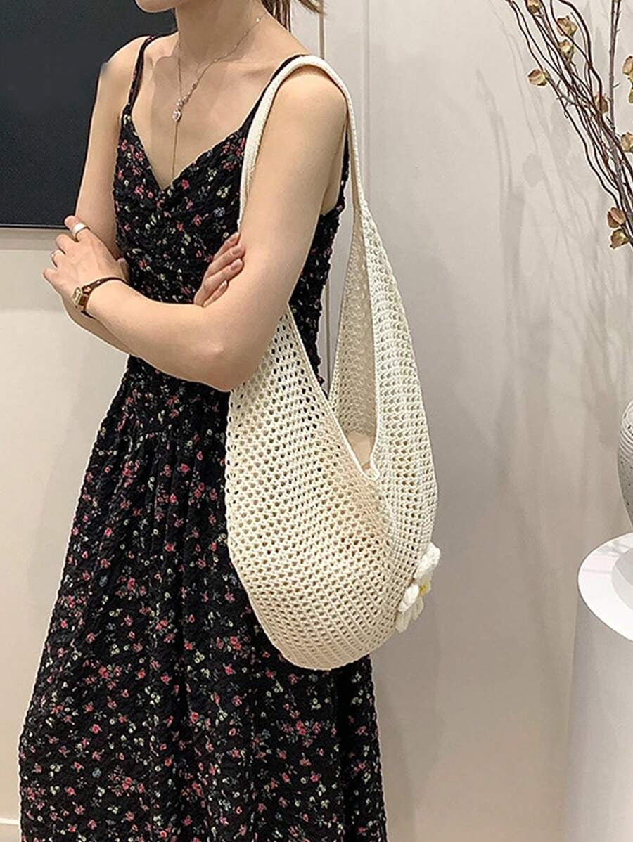 SHEIN حقيبة شاطئ كروشيه كبيرة بطابع بوهيمي لون بيج