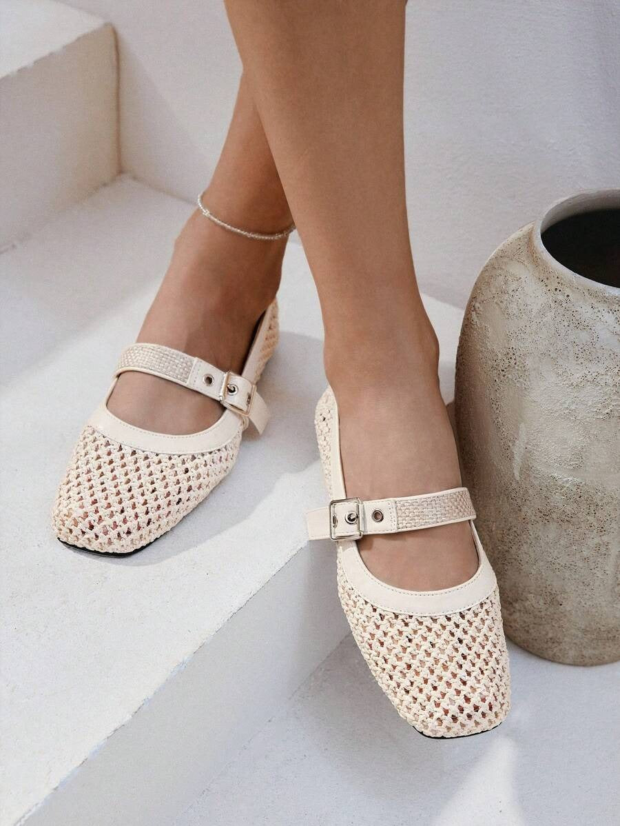 SHEIN حذاء باليه مشمشي بنقشة شبكية