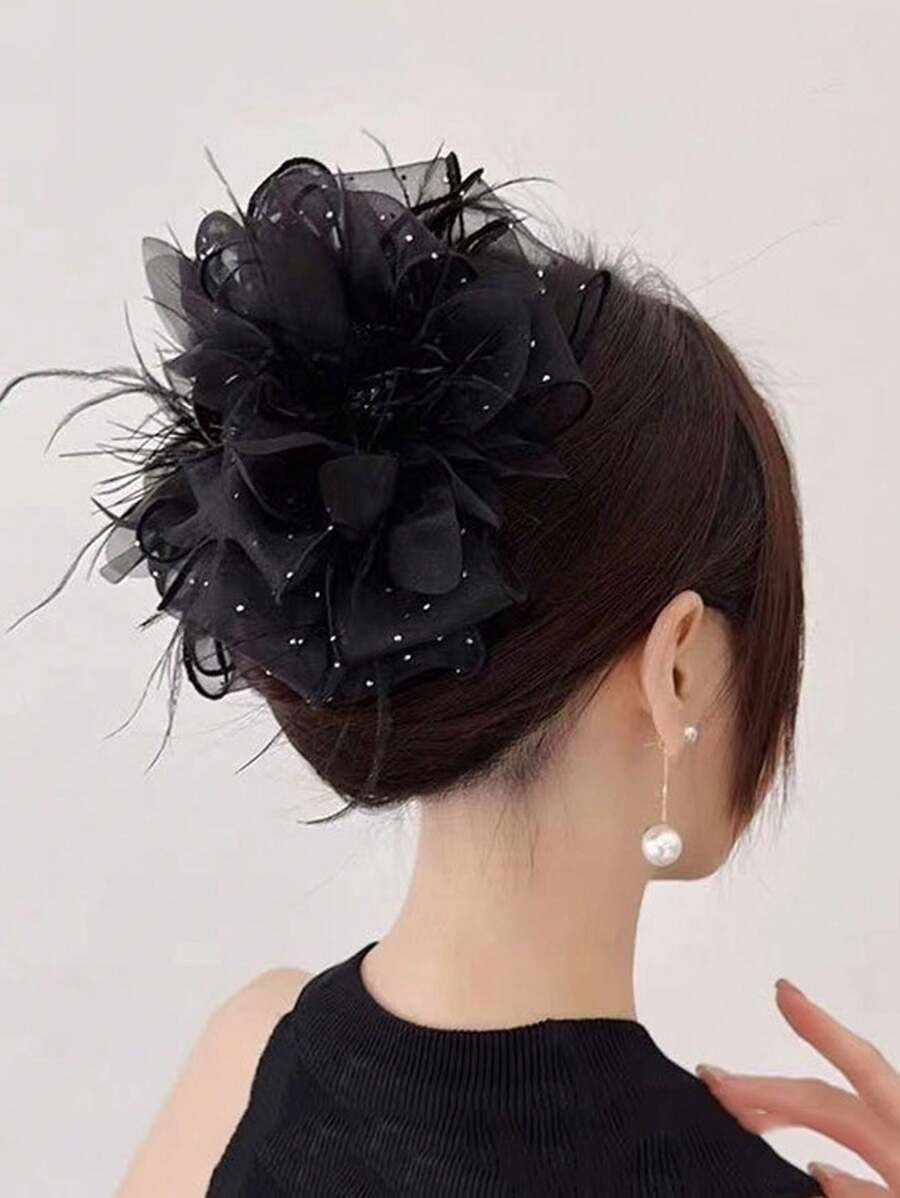 SHEIN مشبك شعر نجمي مع فيونكة وشريط