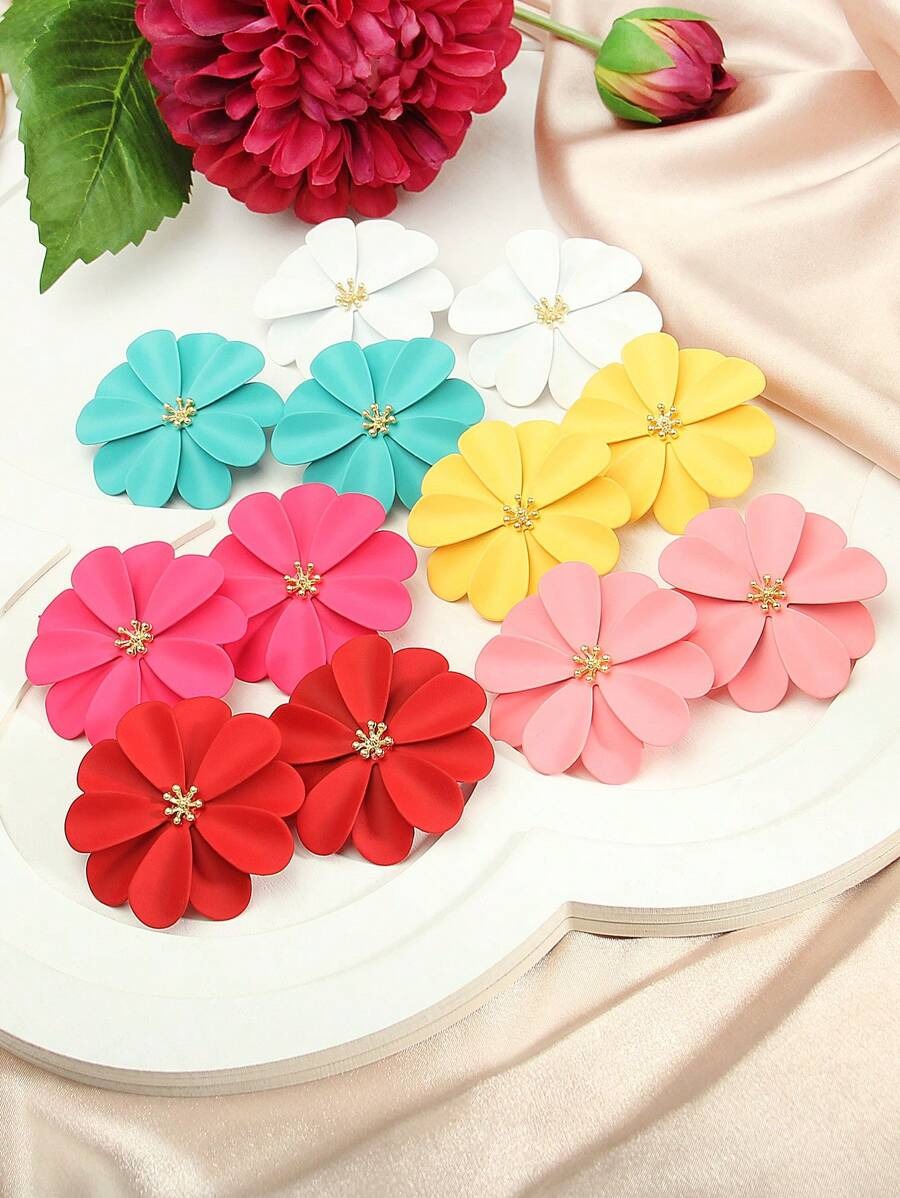 SHEIN طقم أقراط دبوس 6 أزواج بألوان ناعمة