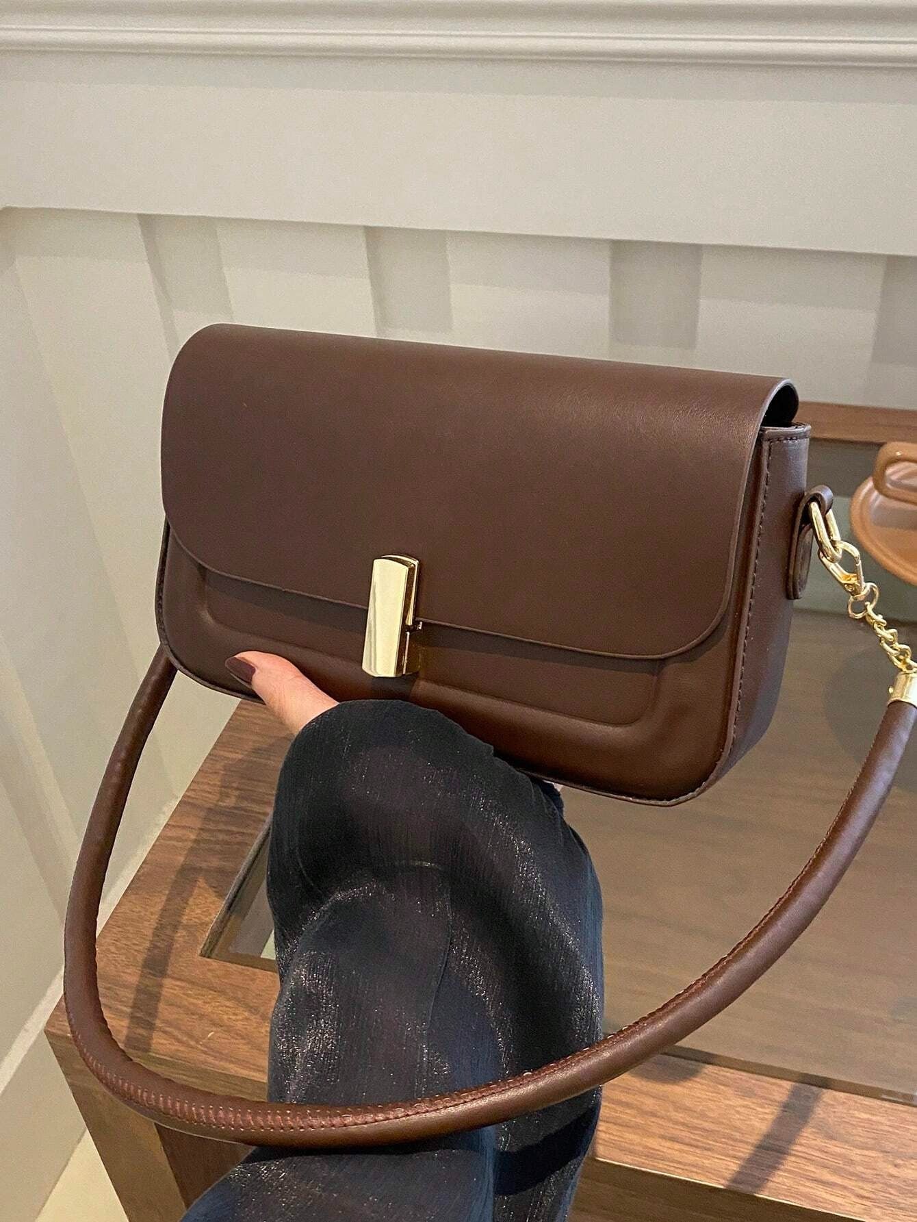 SHEIN حقيبة كتف كاجوال وأنيقة صغيرة للنساء بتصميم غطاء قابل للقلب