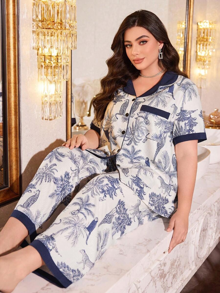 SHEIN طقم بيجامة بطبعة نمر استوائي بألوان متباينة