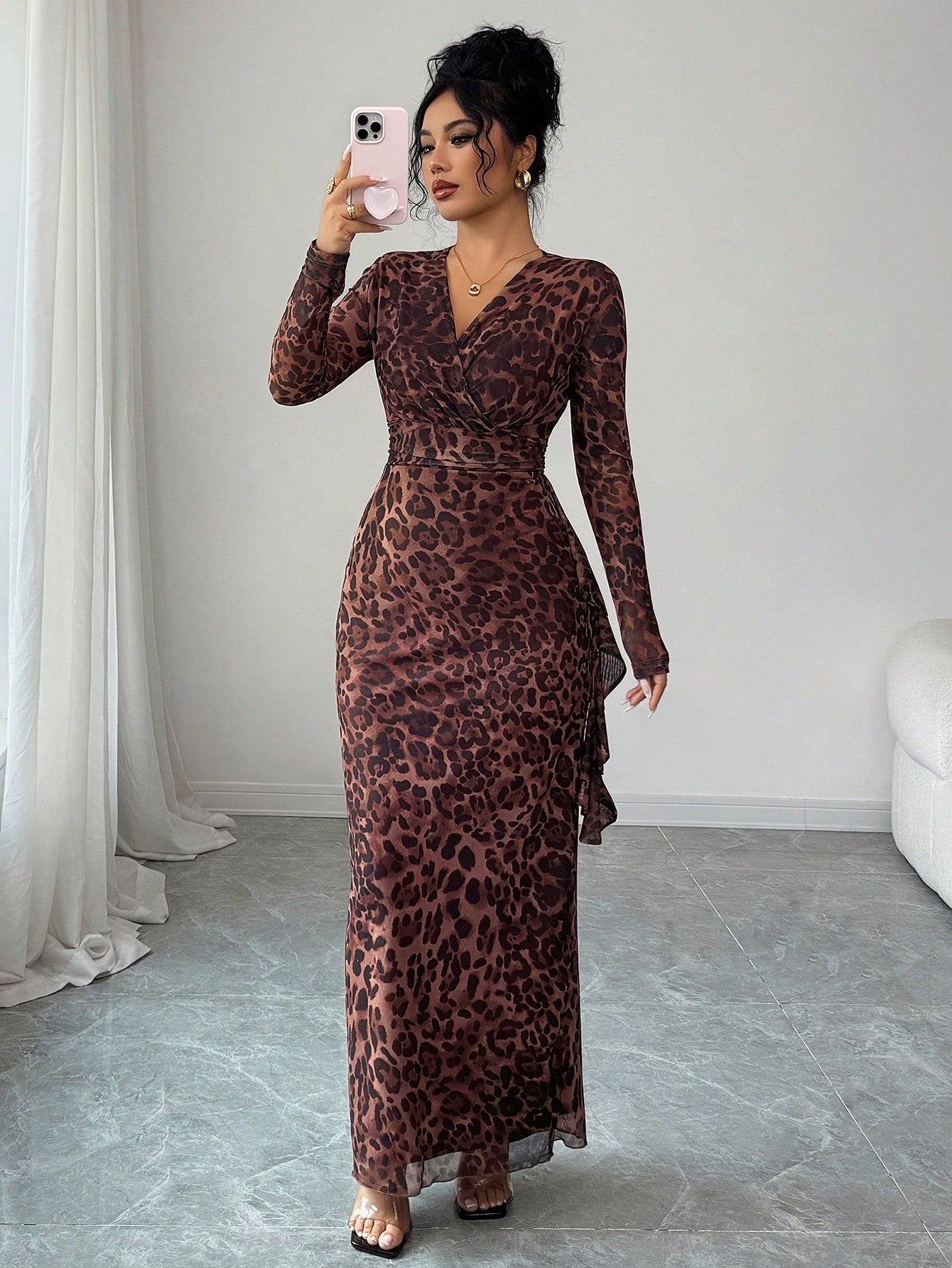 SHEIN Elenzga فستان ماكسي أنيق بطبعة نمر