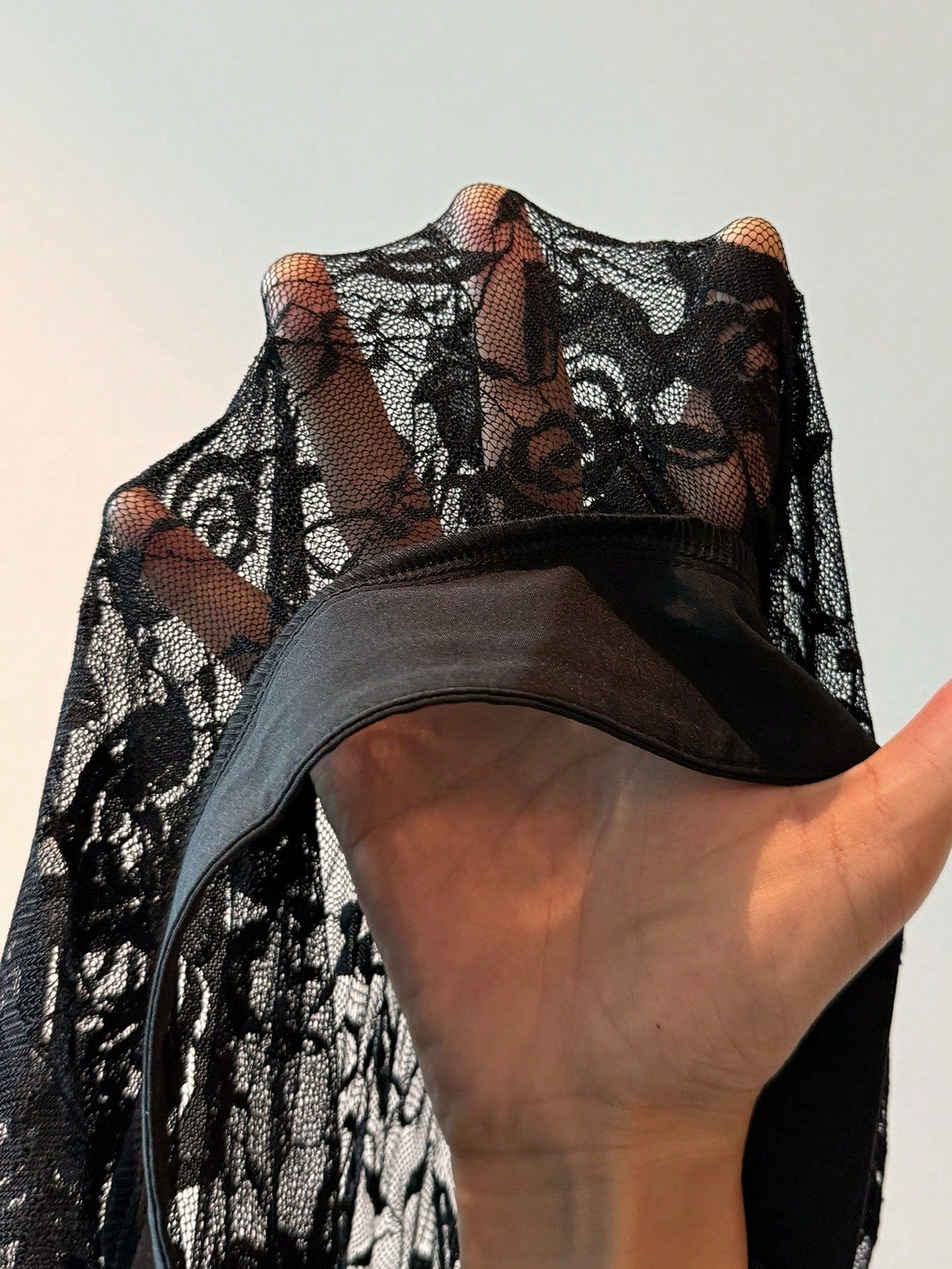SHEIN Vibekara فستان ماكسي A لاين بأكمام طويلة وتطريز زهري مقاسات كبيرة