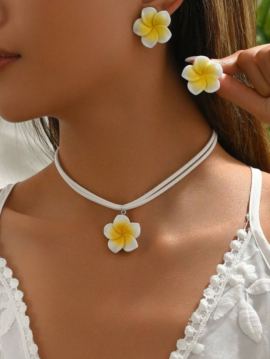 SHEIN طقم 3 قطع قلادة وأقراط بتصميم أزهار