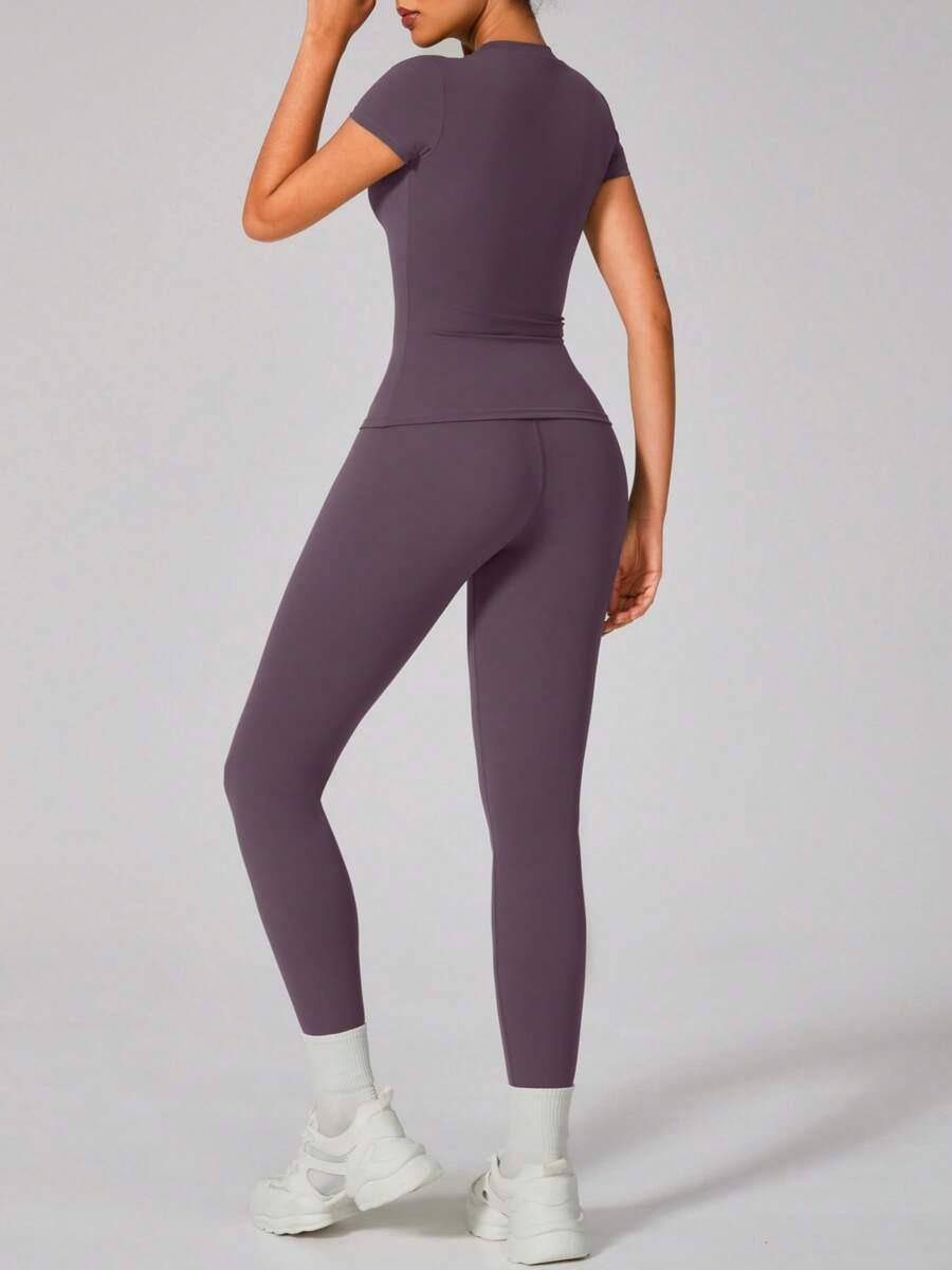 SHEIN طقم رياضي نسائي بلون أرجواني