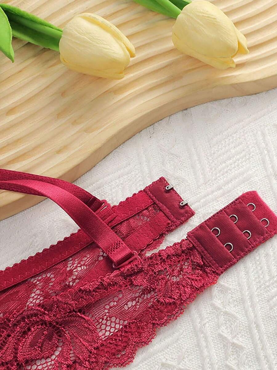 SHEIN طقم ملابس داخلية عنابي أنيق