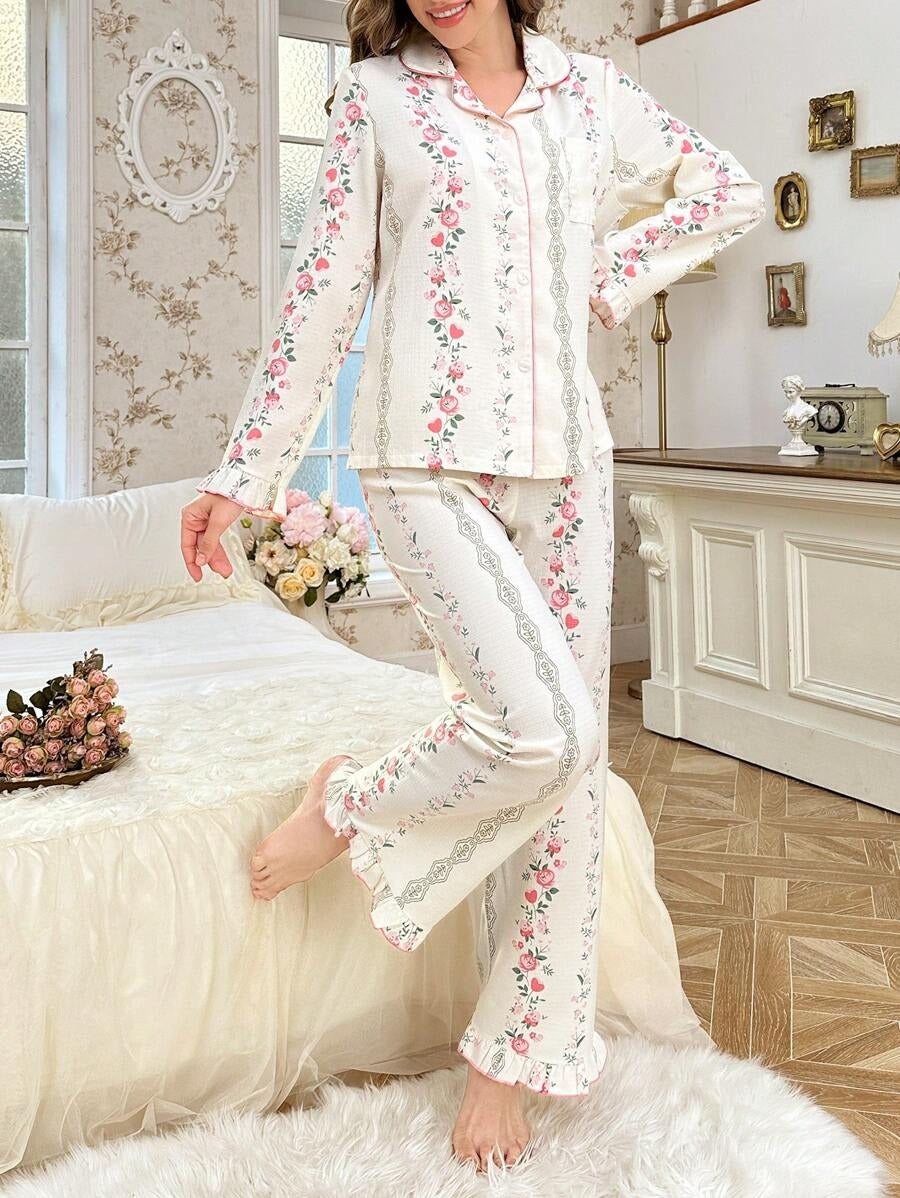 SHEIN CottageSlumber طقم بيجامة مطبوع بالورود