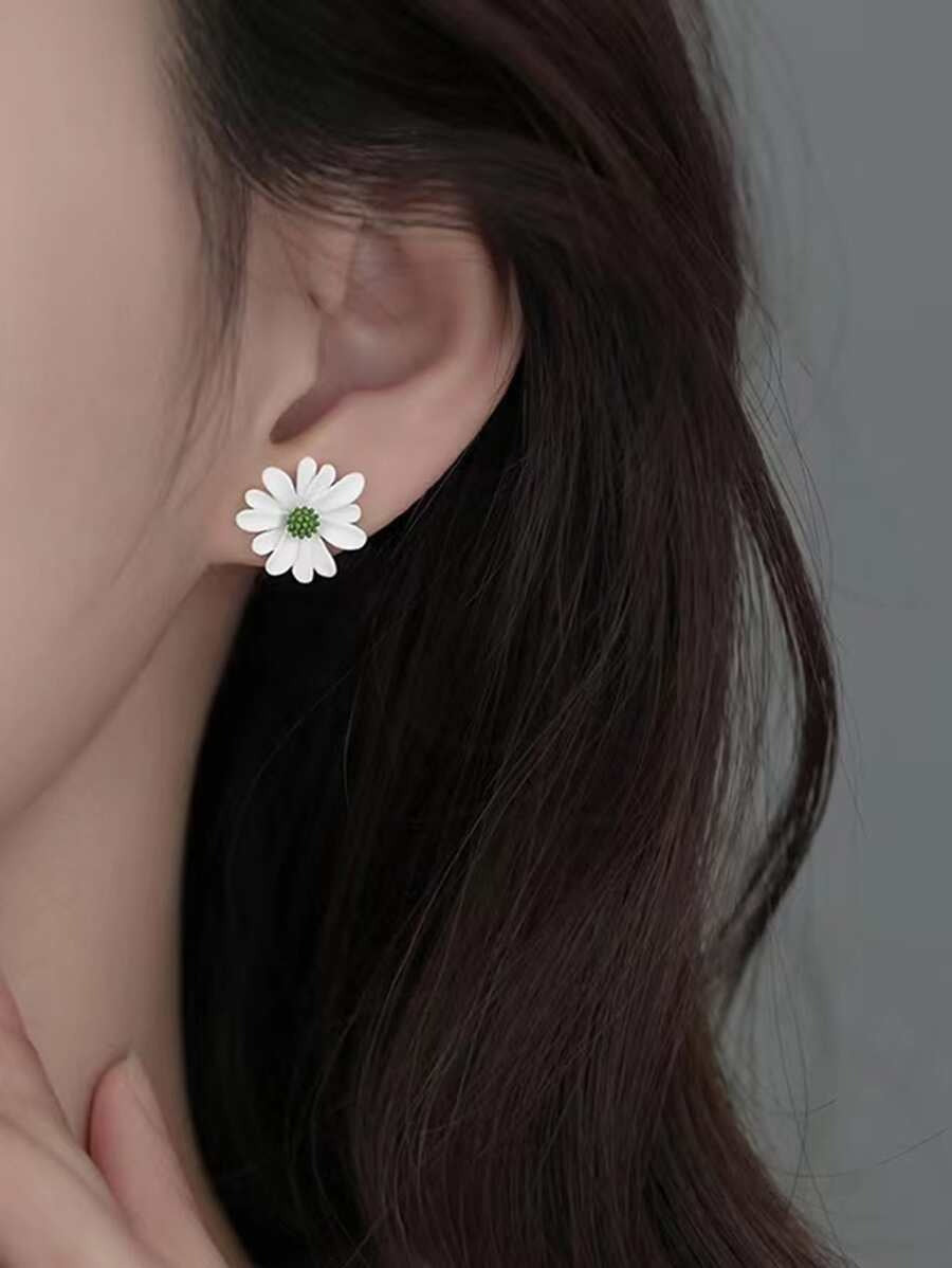 SHEIN طقم 2 أزواج أقراط وردة ناعمة