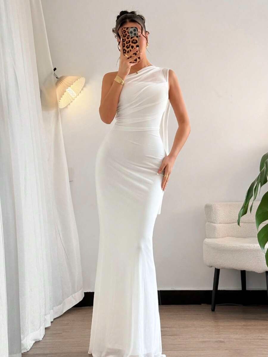 SHEIN Firerie فستان ناعم وراقي بلون أبيض