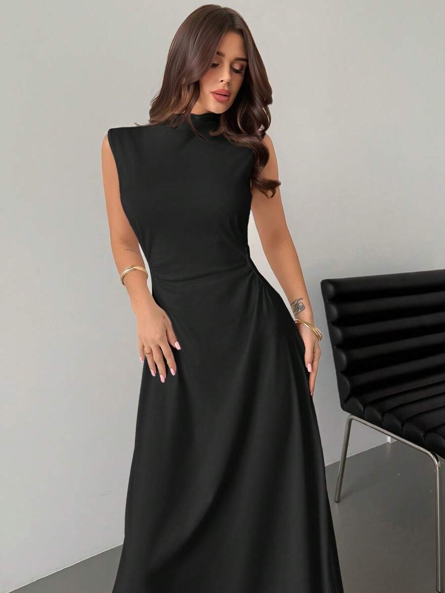 SHEIN Firerie فستان ماكسي اسود بدون أكمام