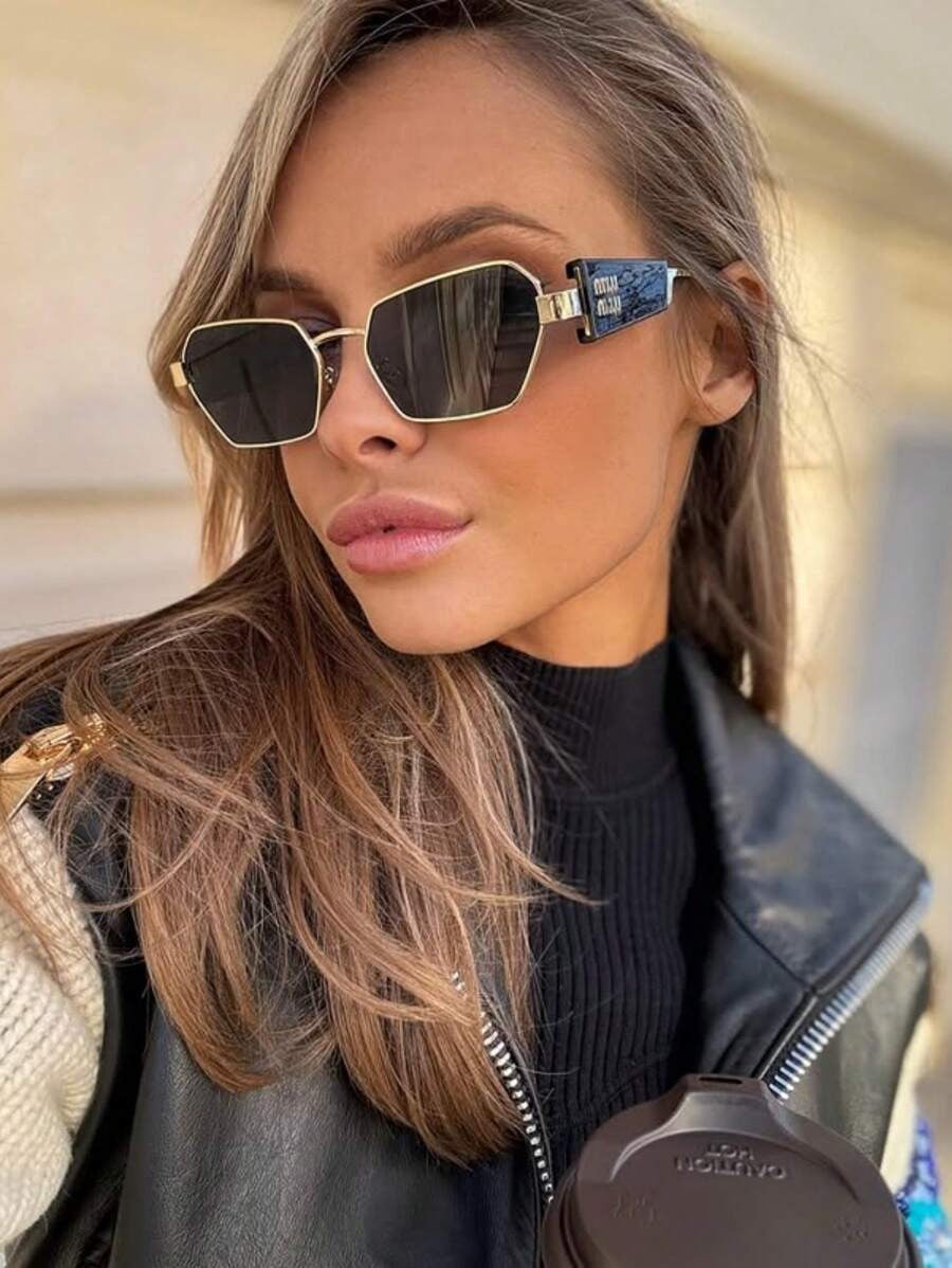 SHEIN نضارة بدون إطار بتصميم كلاسيكي أنيق لون أسود رمادي
