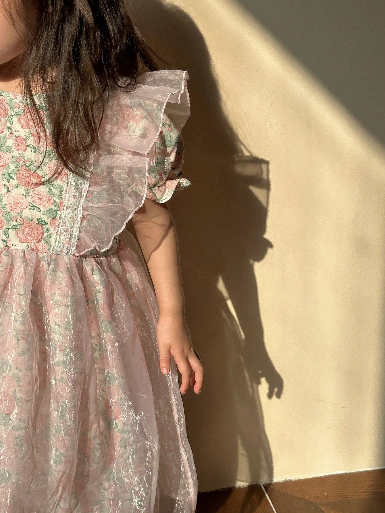 Kids' round Neck Dress with Floral Print and Puff Sleeves