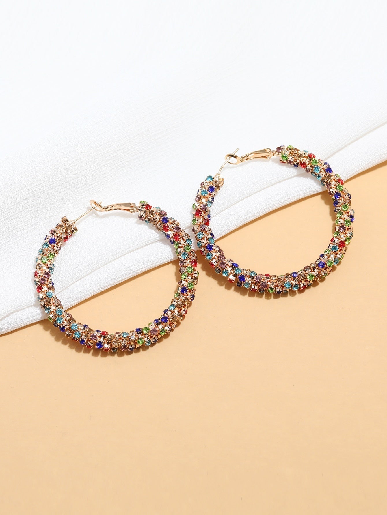 1Pair Random Color Rhinestone Decor Hoop Earrings for Women for Daily Decoration