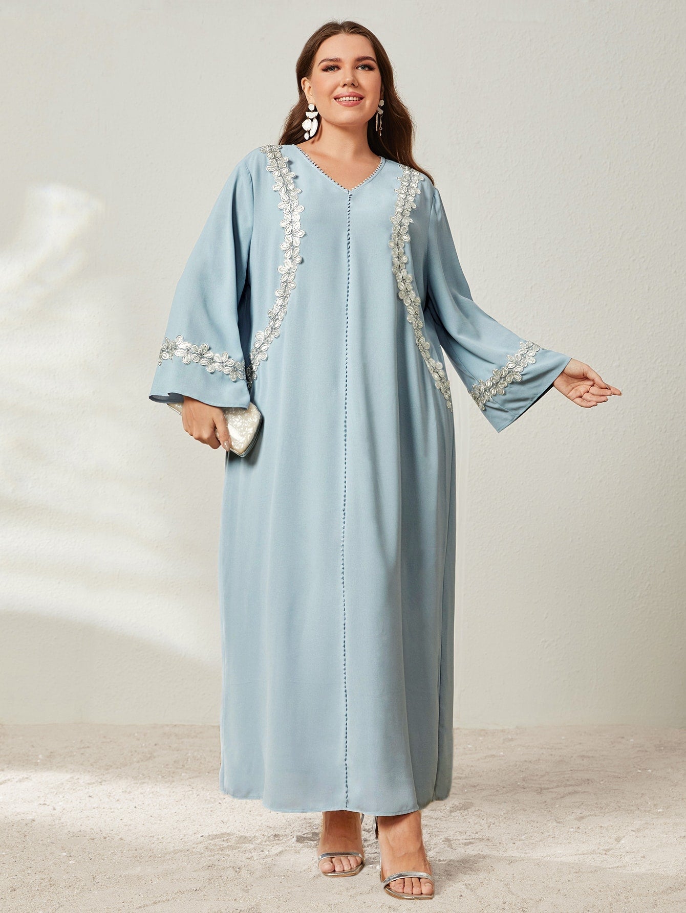 SHEIN Najma plus Appliques V-Neck Tunic Dress
