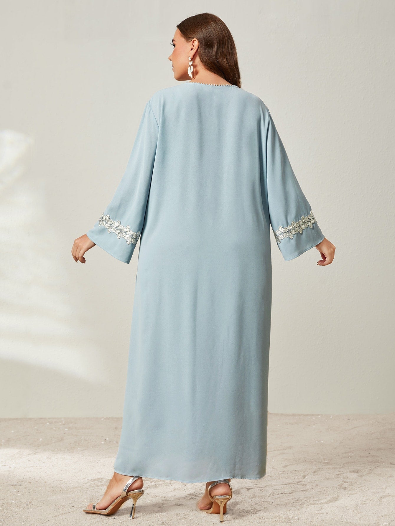 SHEIN Najma plus Appliques V-Neck Tunic Dress