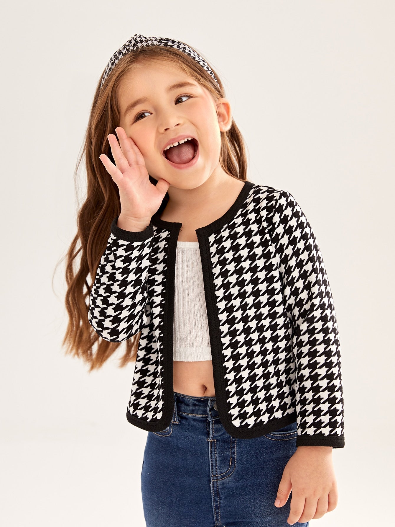 SHEIN Kids FANZEY Young Girl Houndstooth Print Contrast Binding Open Front Jacket